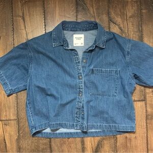 Abercrombie Cropped Denim Shirt